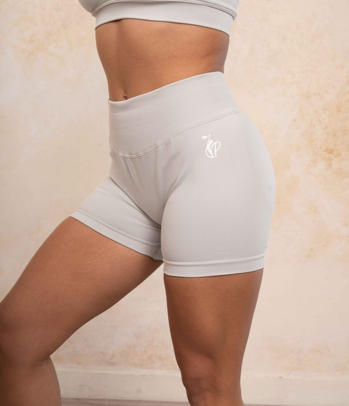 Mid Short