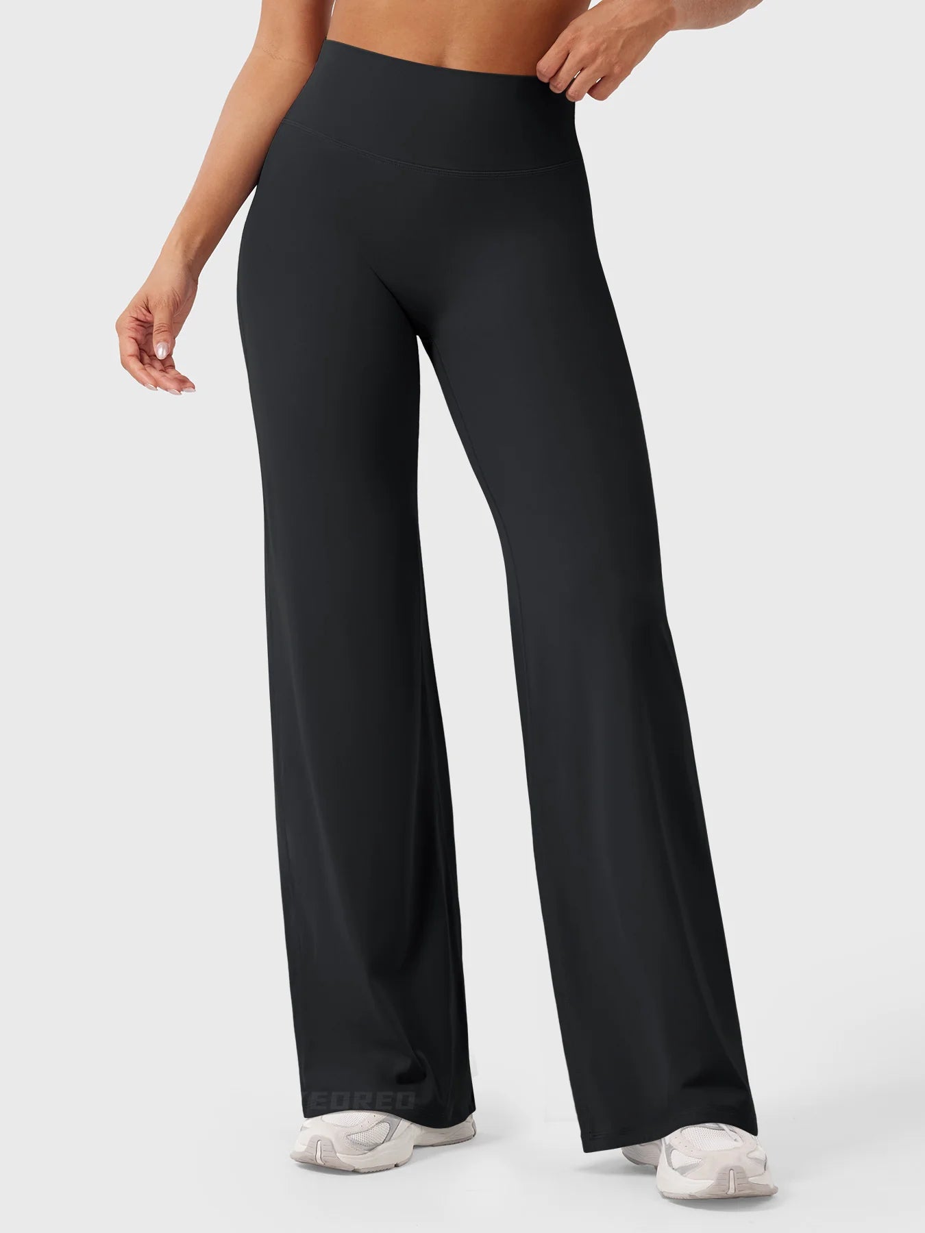 Velvet Straight Pant