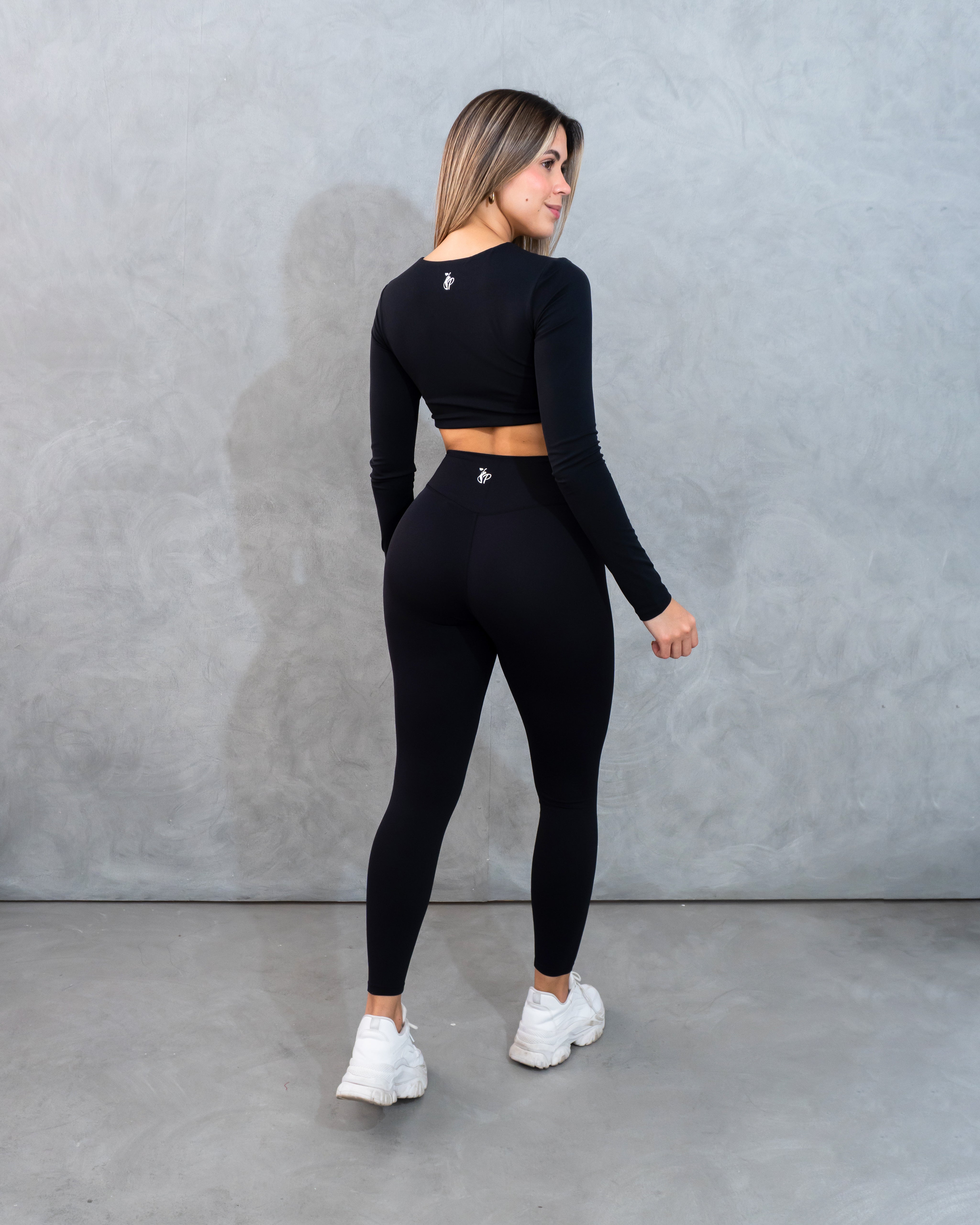 Seamless Long Sleeve Crop