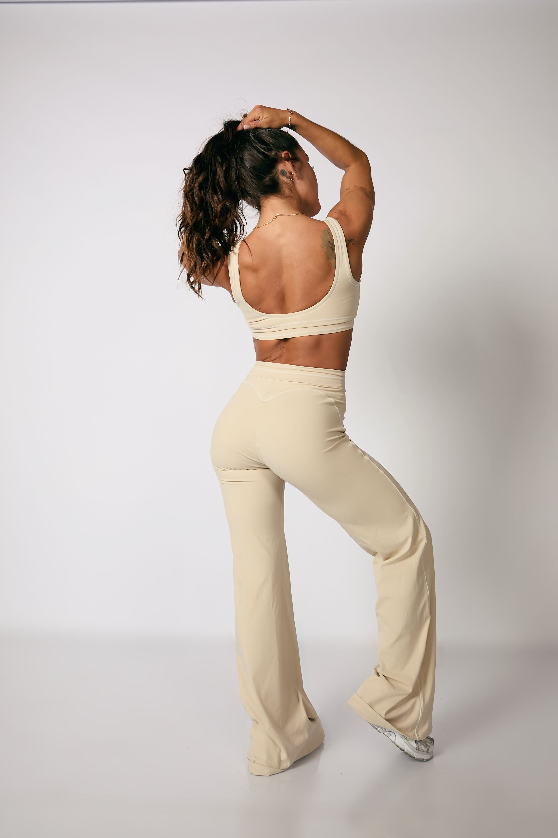 Contour Straight Pant Set