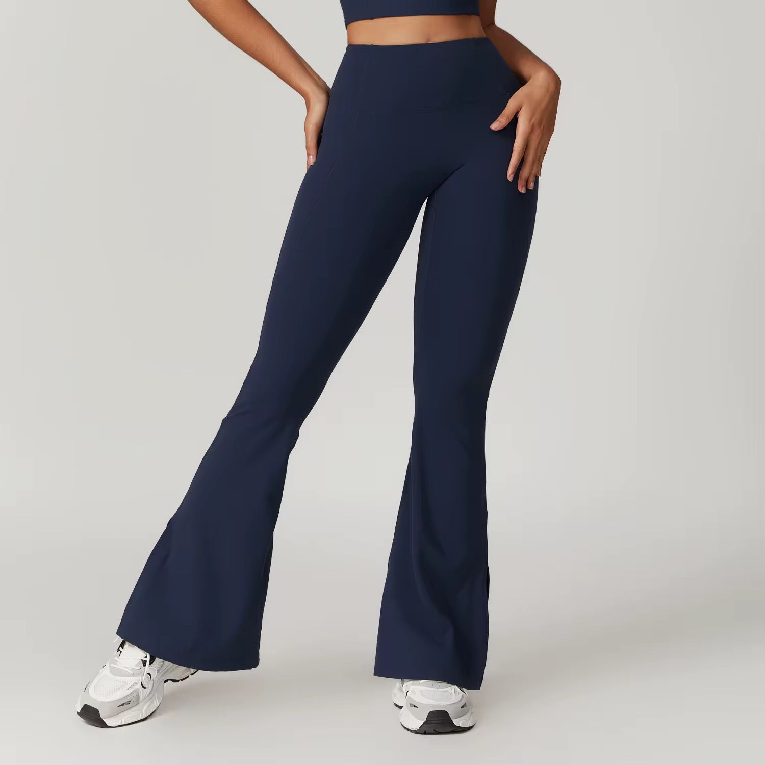 Sculpt Flare Pant