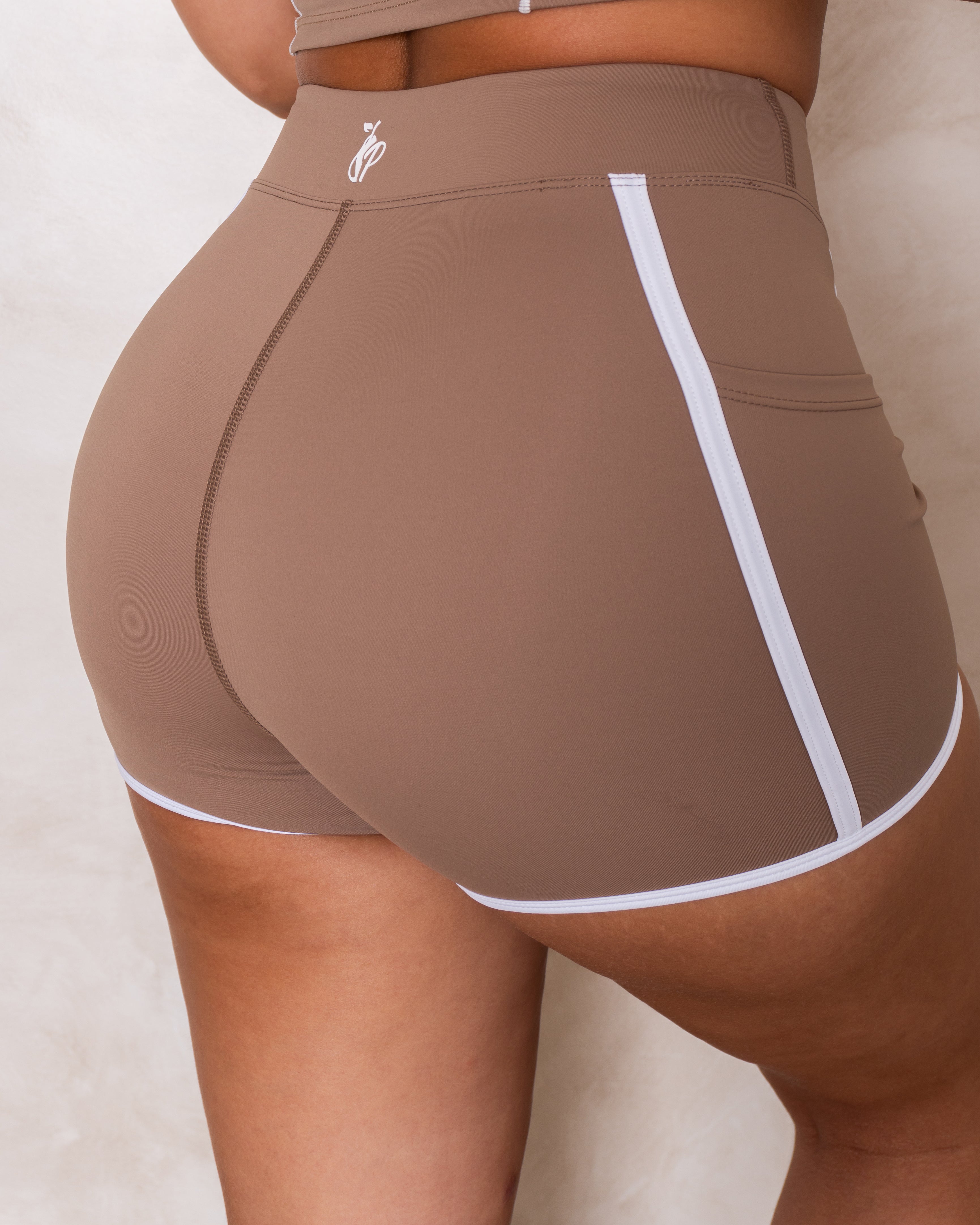 Alora Short