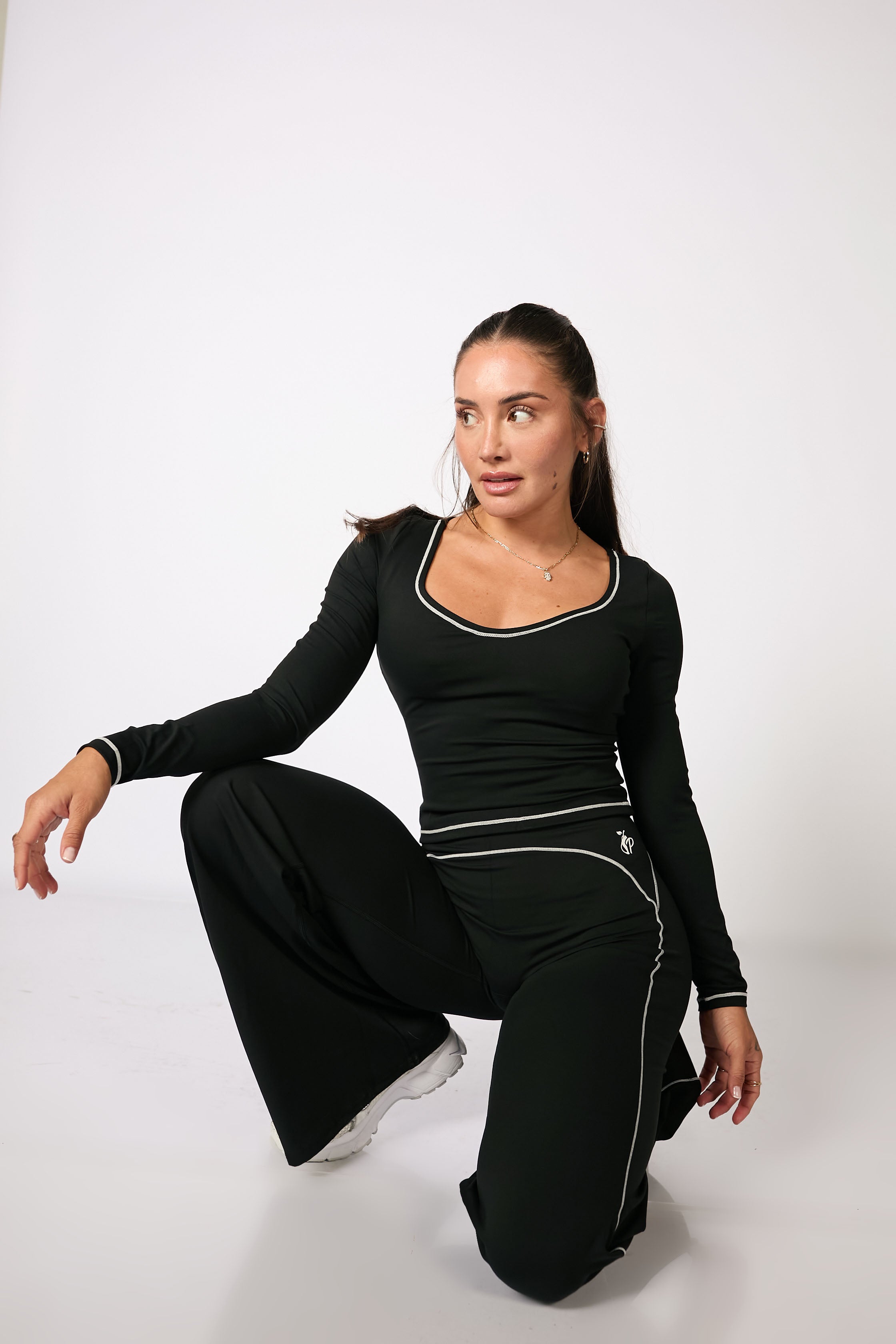 Contour Straight Pant Set- Long Sleeve