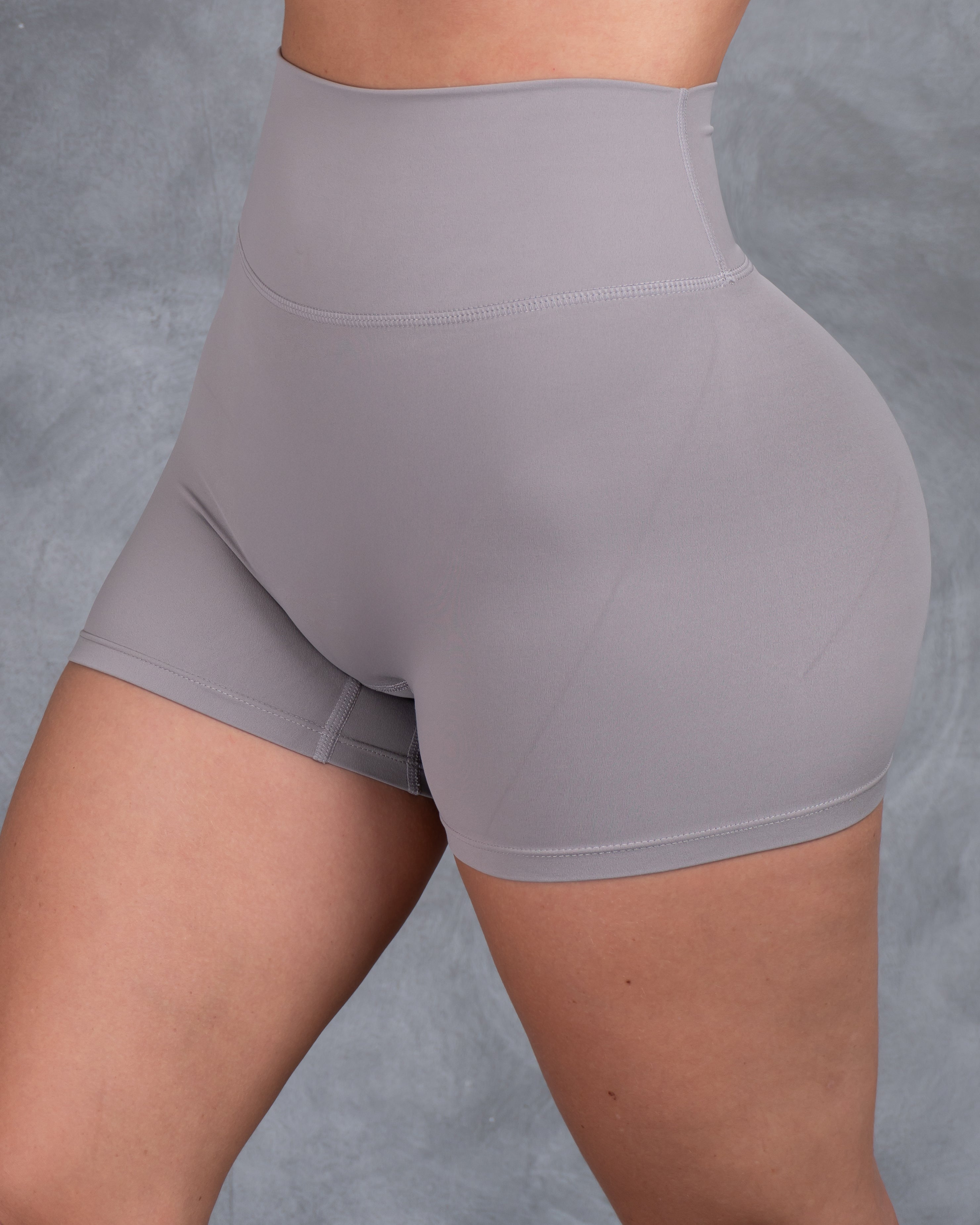 Seamless Short