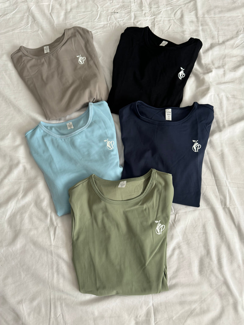 Basic long sleeve shirt