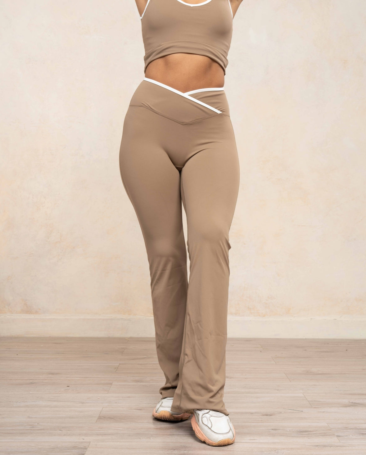 Waist Flare Pant
