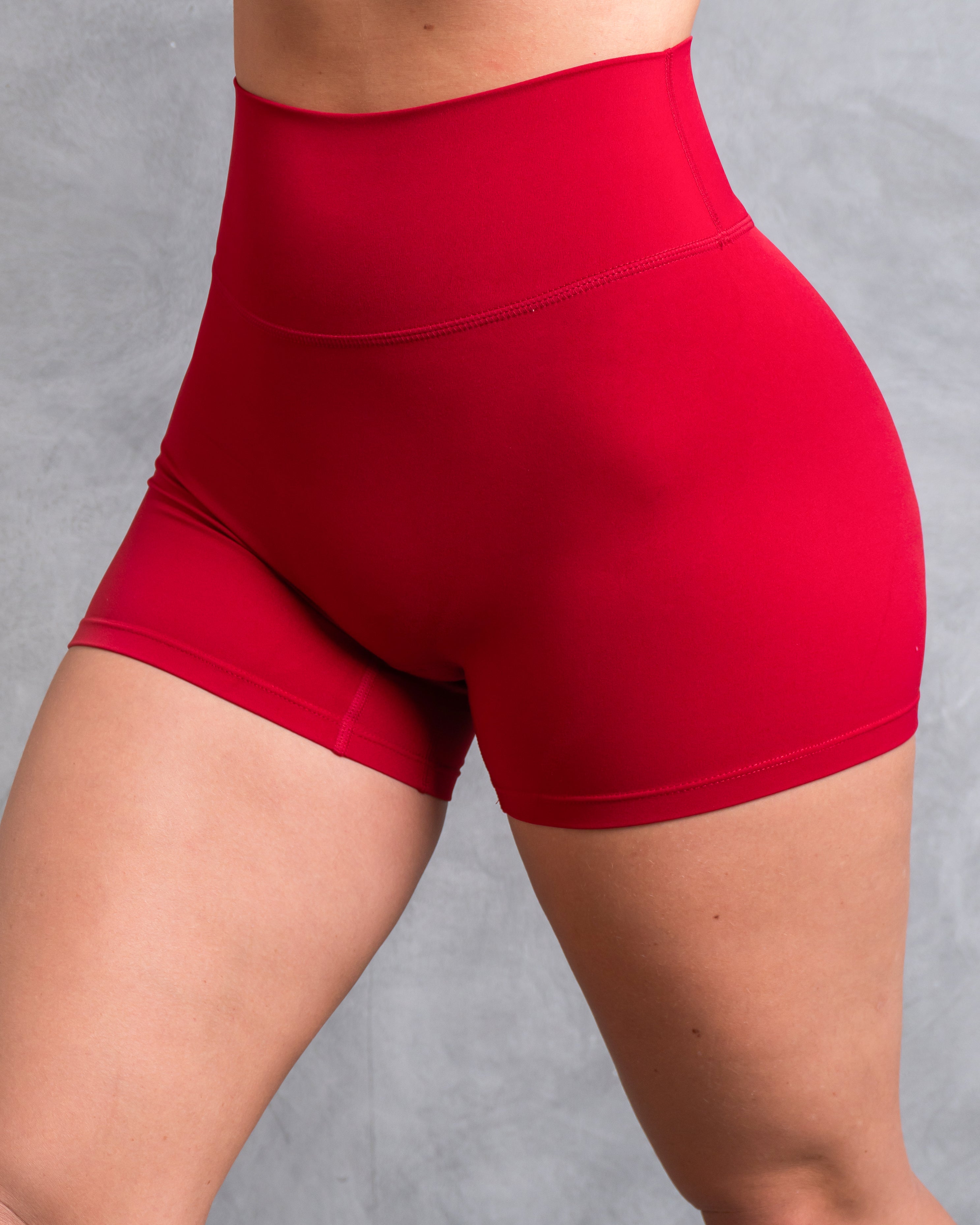 Seamless Short